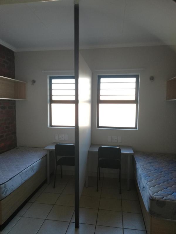 To Let 2 Bedroom Property for Rent in Die Bult North West